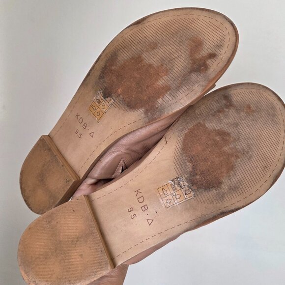 EUC KELSI DAGGER BROOKLYN NUDE SUPER SOFT LEATHER SANDALS SIZE 9.5 - Picture 15 of 16